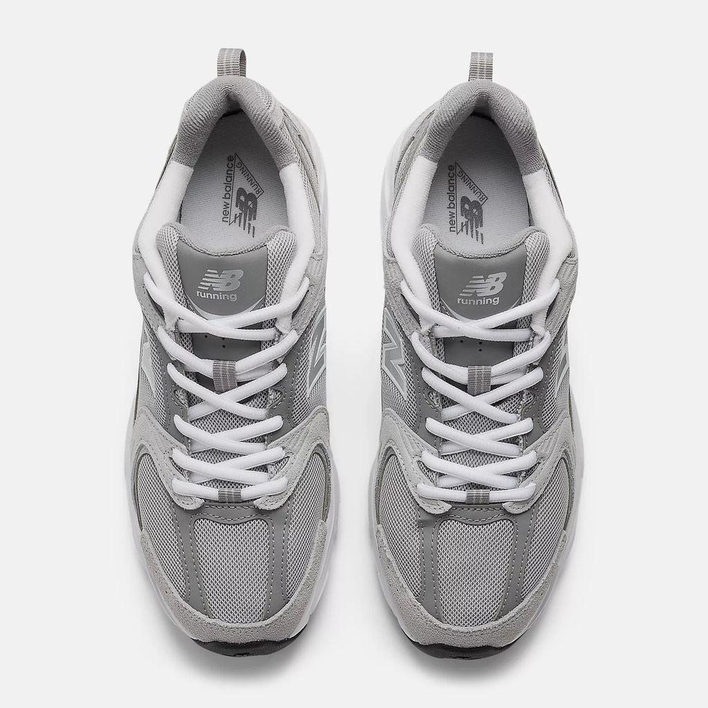 NB 530 Sneakers Unisex