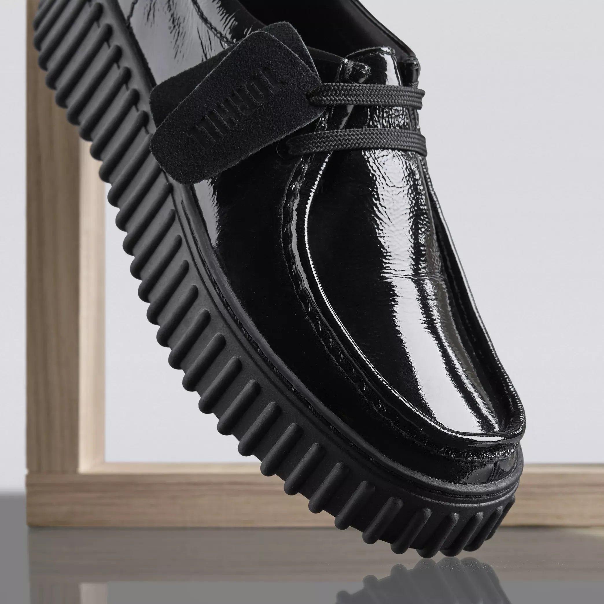 Clarks - TORHILL BEE